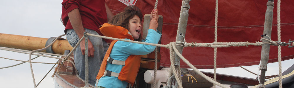 Freya hauls up the main sail